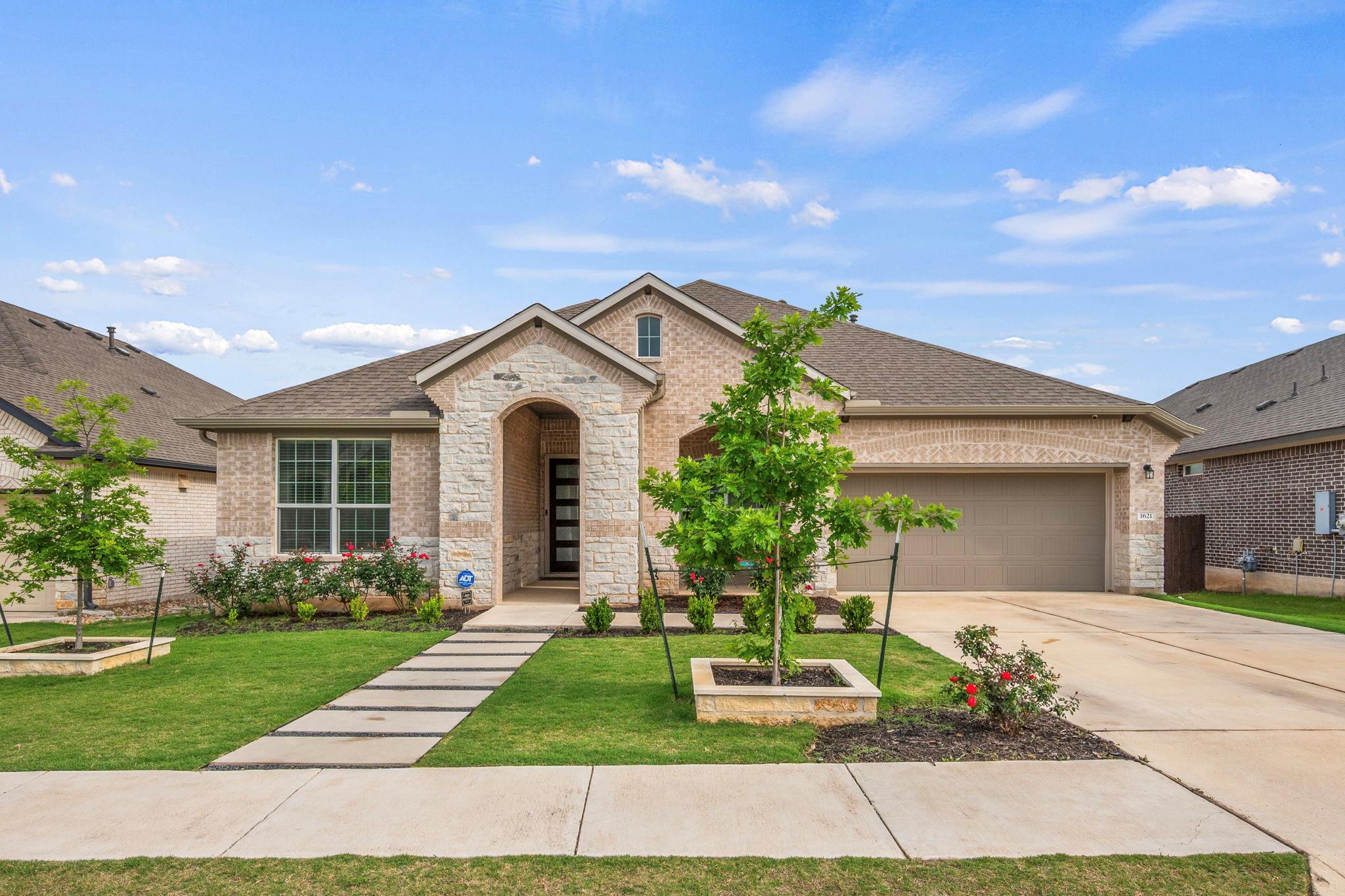 1621 Weavers Bnd, Georgetown, TX 78628