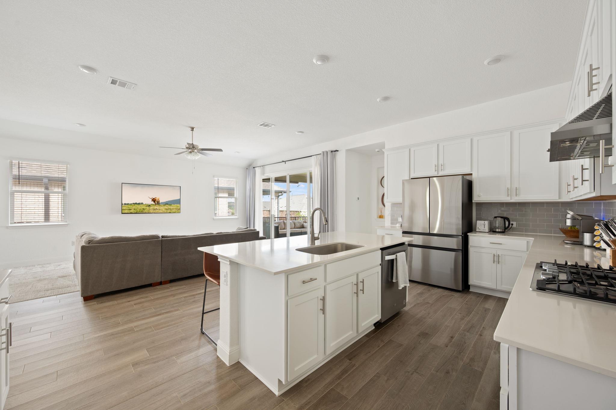 1621 Weavers Bnd, Georgetown, TX 78628