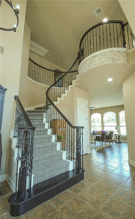 9903 Tree Bend Cv, Austin, TX 78750