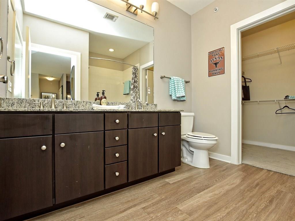 1900 Barton Springs Rd # 4017, Austin, TX 78704