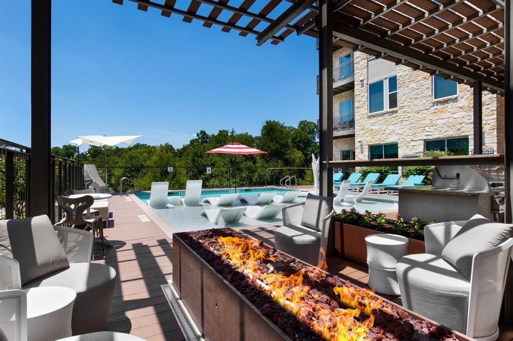 1900 Barton Springs Rd # 4017, Austin, TX 78704