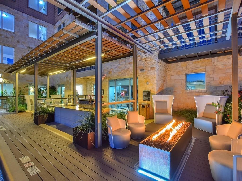 1900 Barton Springs Rd # 4017, Austin, TX 78704