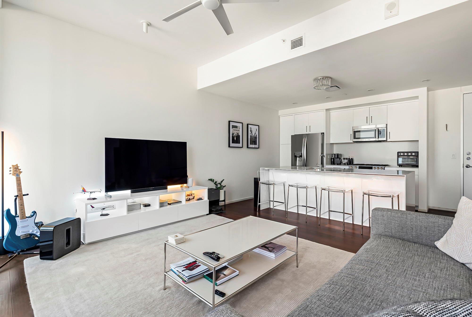 301 West Ave # 1002, Austin, TX 78701