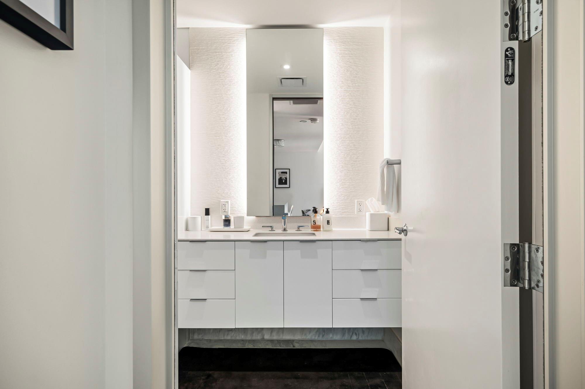 301 West Ave # 1002, Austin, TX 78701