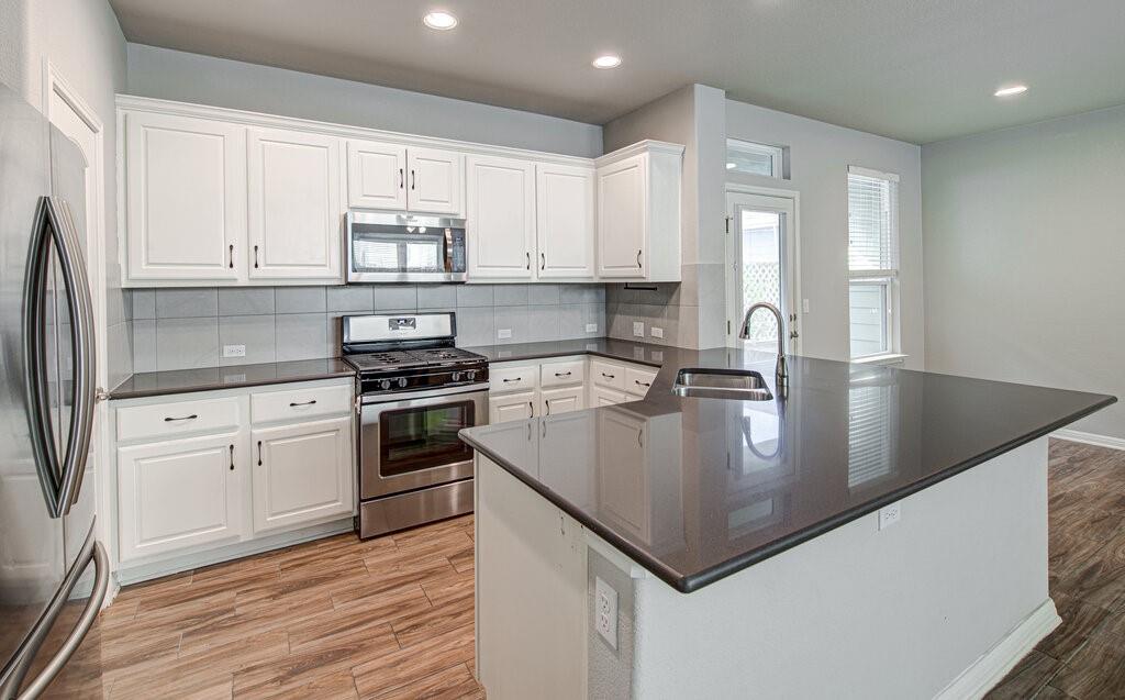 8816 Blaze Dr, Austin, TX 78747