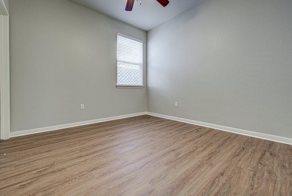 8816 Blaze Dr, Austin, TX 78747