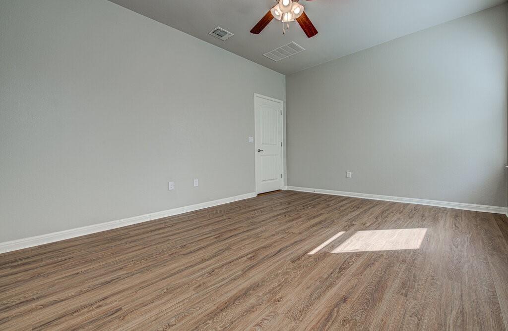 8816 Blaze Dr, Austin, TX 78747