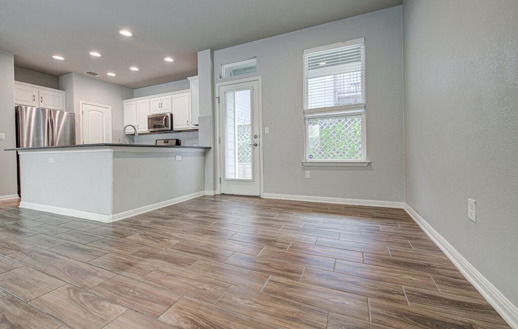 8816 Blaze Dr, Austin, TX 78747