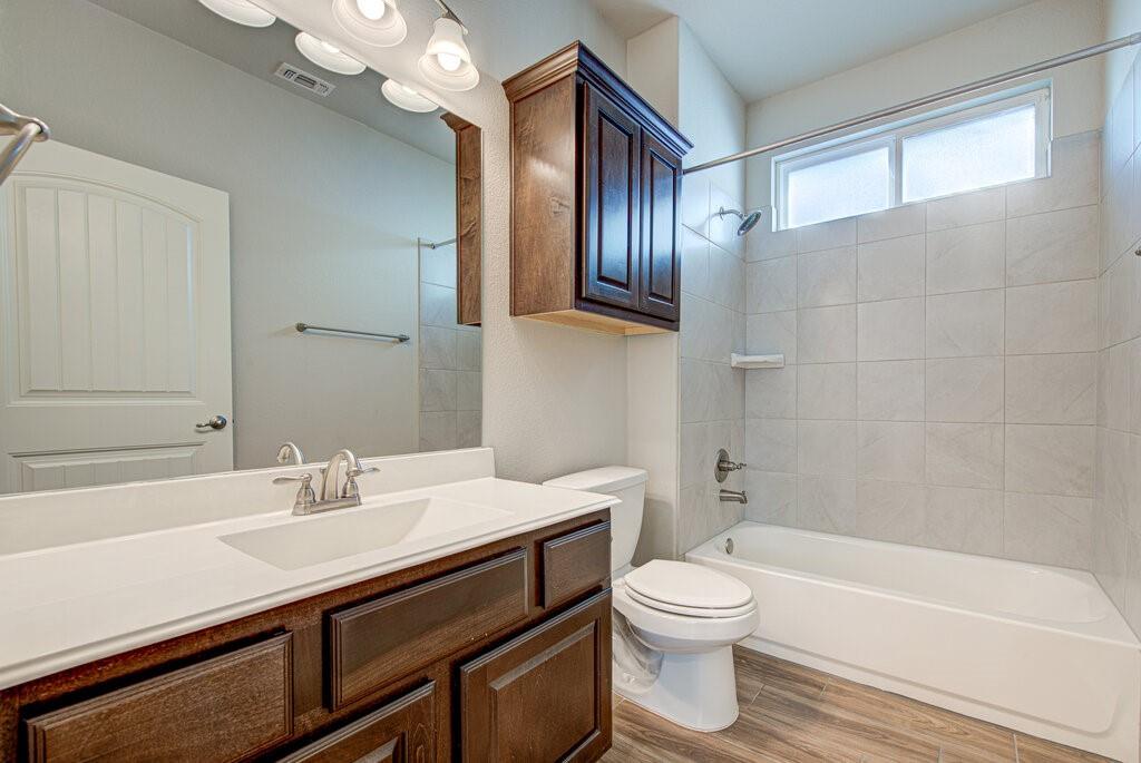 8816 Blaze Dr, Austin, TX 78747