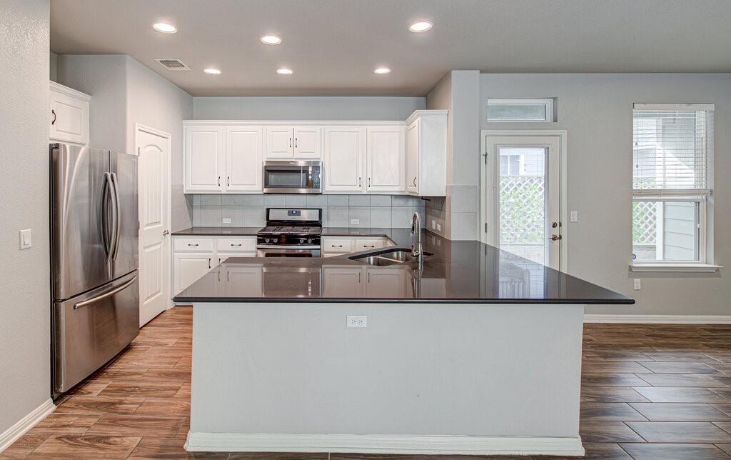 8816 Blaze Dr, Austin, TX 78747