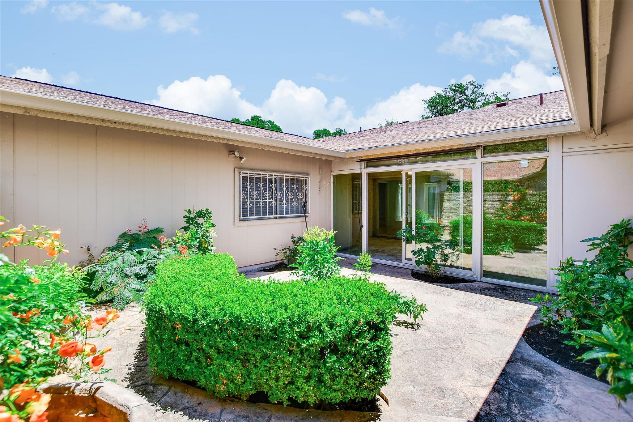 8113 East Ct, Austin, TX 78759