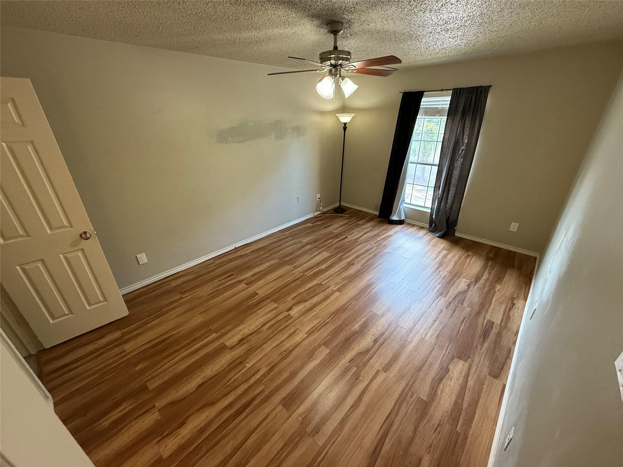 2401 Leon St # 209, Austin, TX 78705