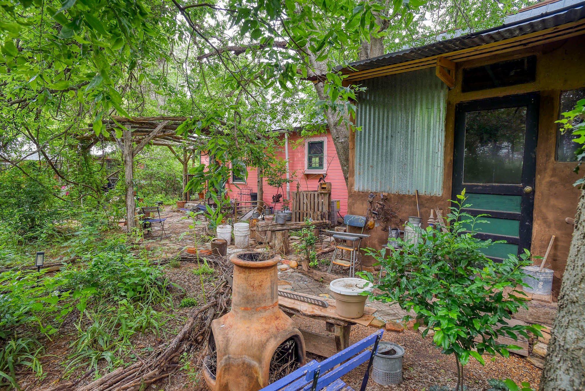 1905 Main St, Bastrop, TX 78602