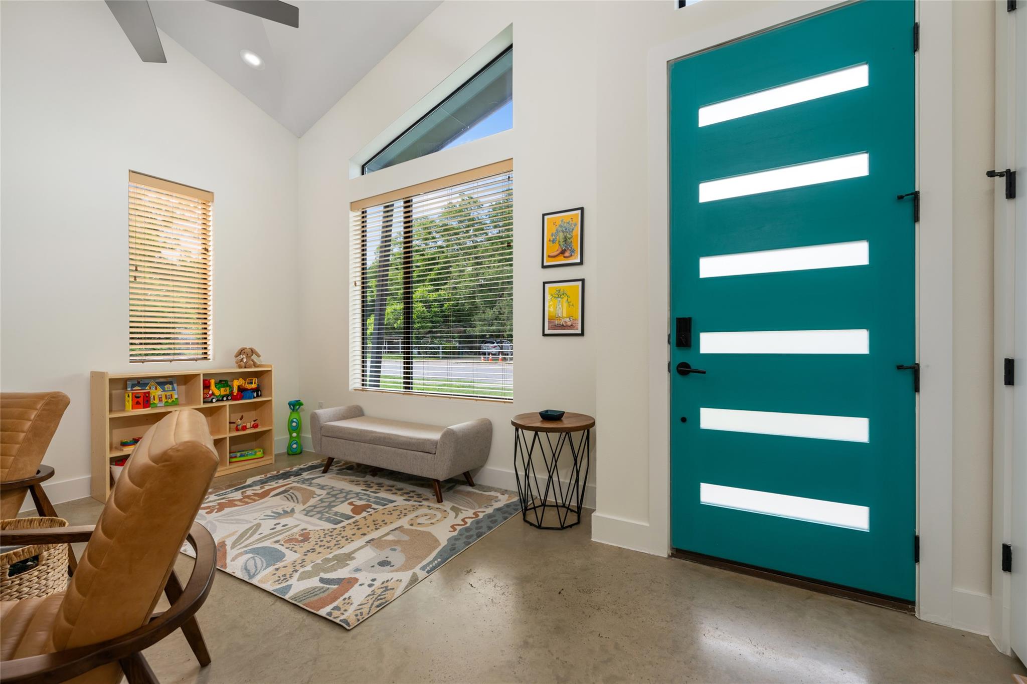 1615 Holly St # 1, Austin, TX 78702