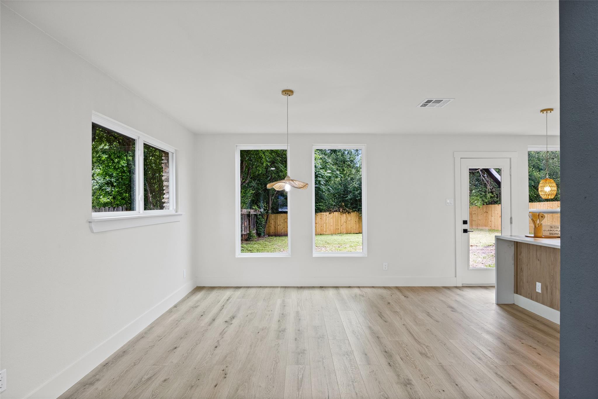 6005 Walnut Hills Dr, Austin, TX 78723