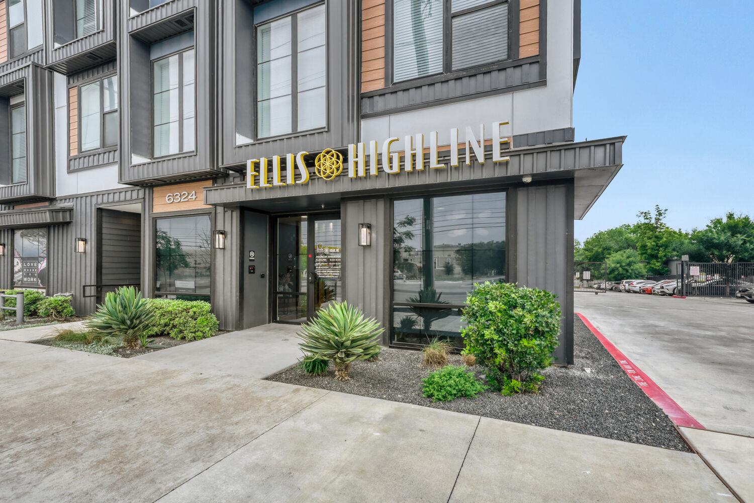 6324 N Lamar Blvd # 405, Austin, TX 78752