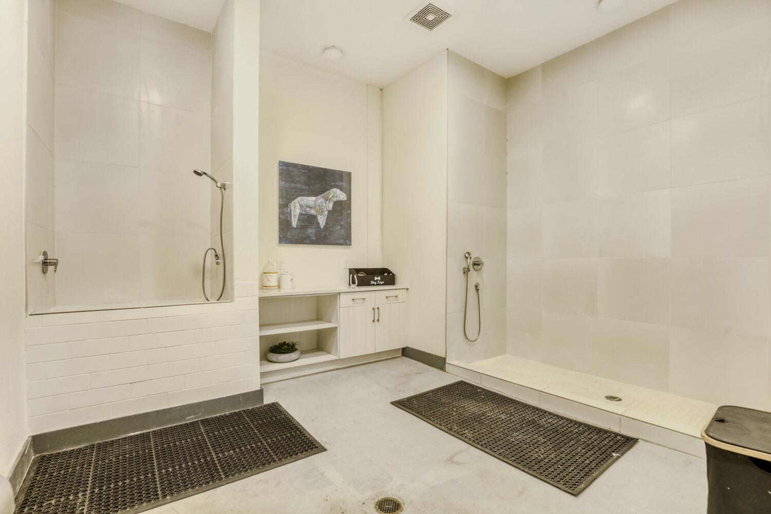 6324 N Lamar Blvd # 405, Austin, TX 78752