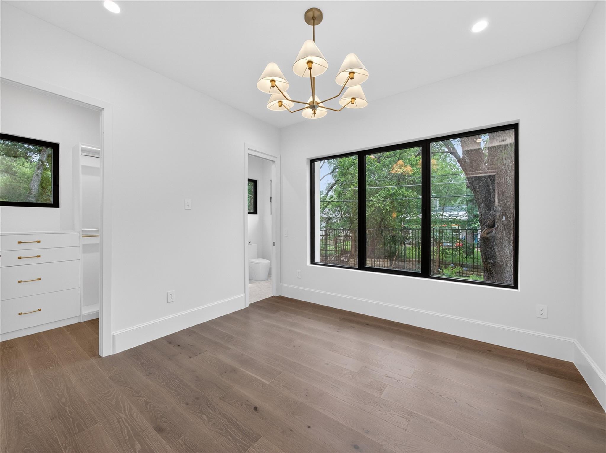 5 Scott Crescent, Austin, TX 78703