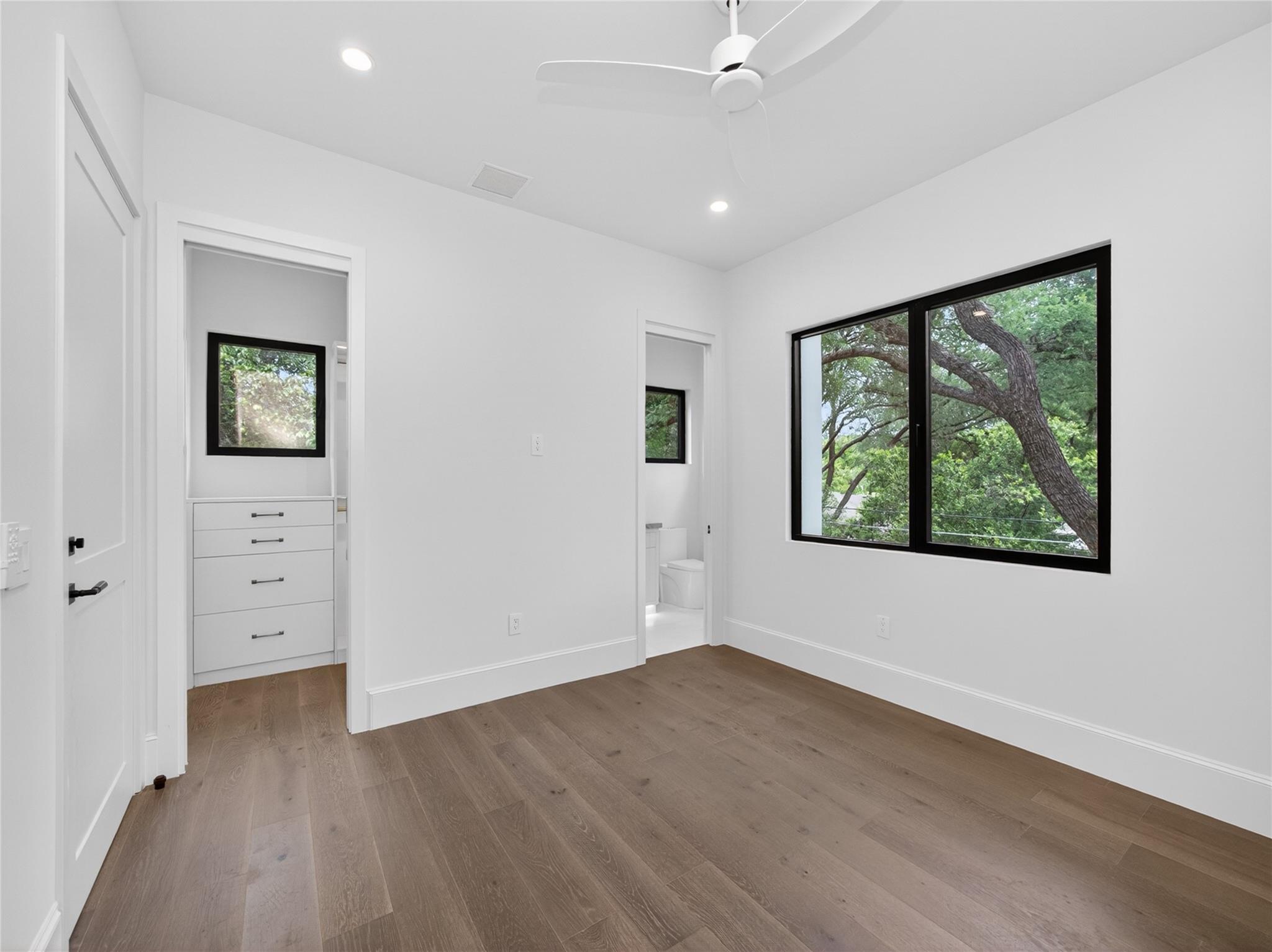 5 Scott Crescent, Austin, TX 78703