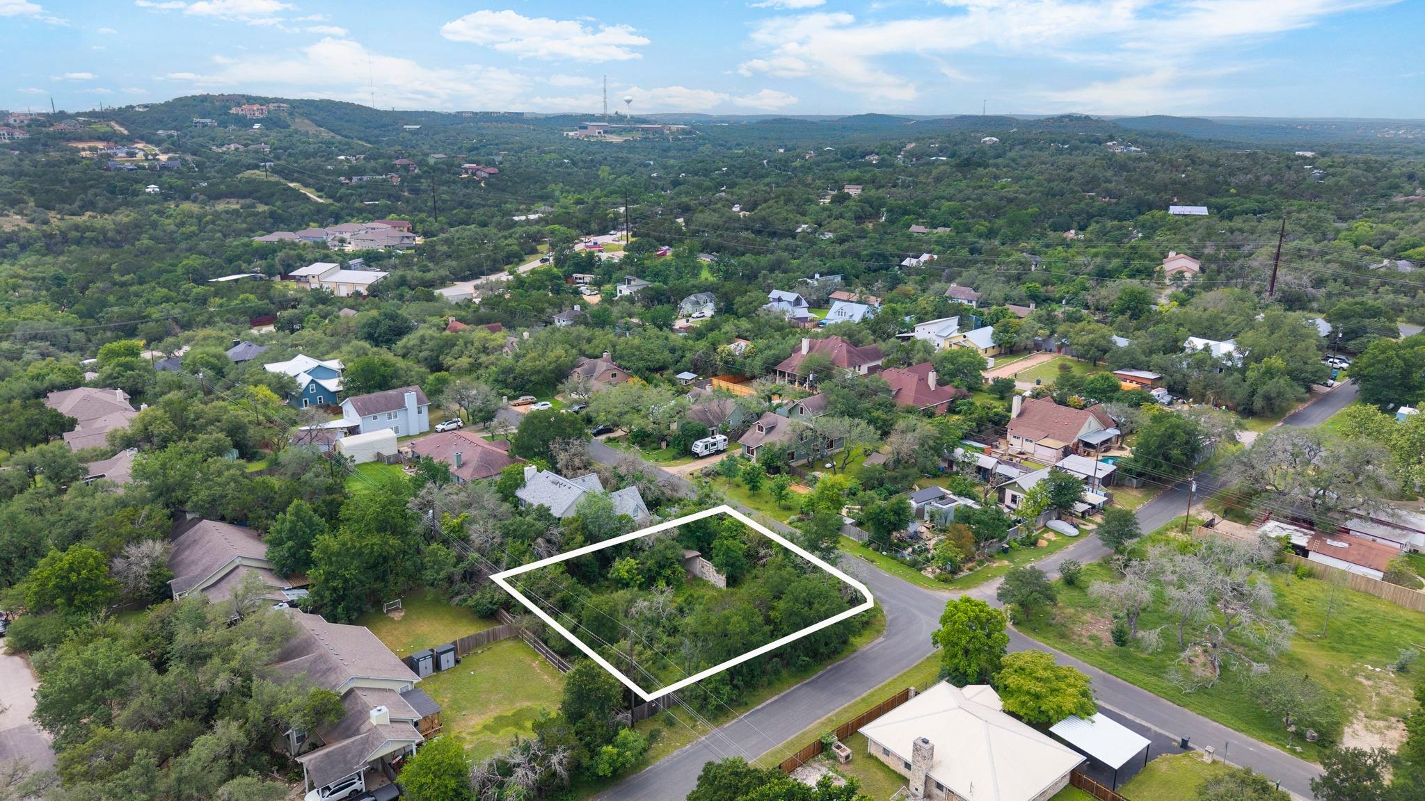 913 Lipan Trl, Austin, TX 78733