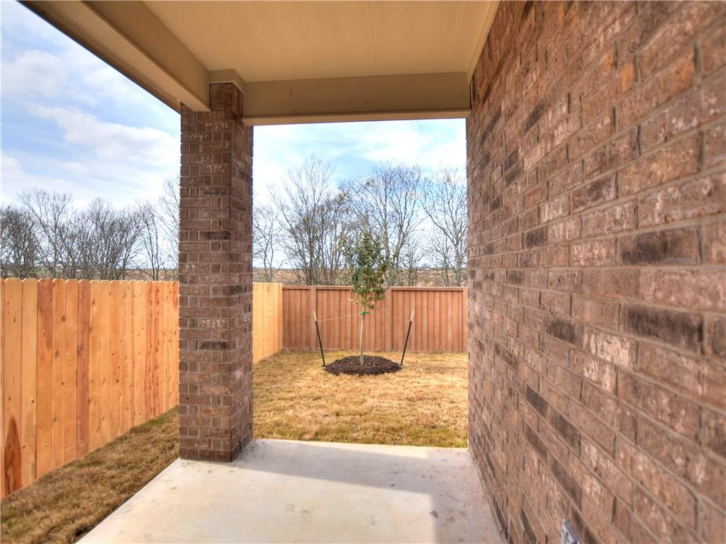 2950 Old settlers Blvd # 4, Round Rock, TX 78665