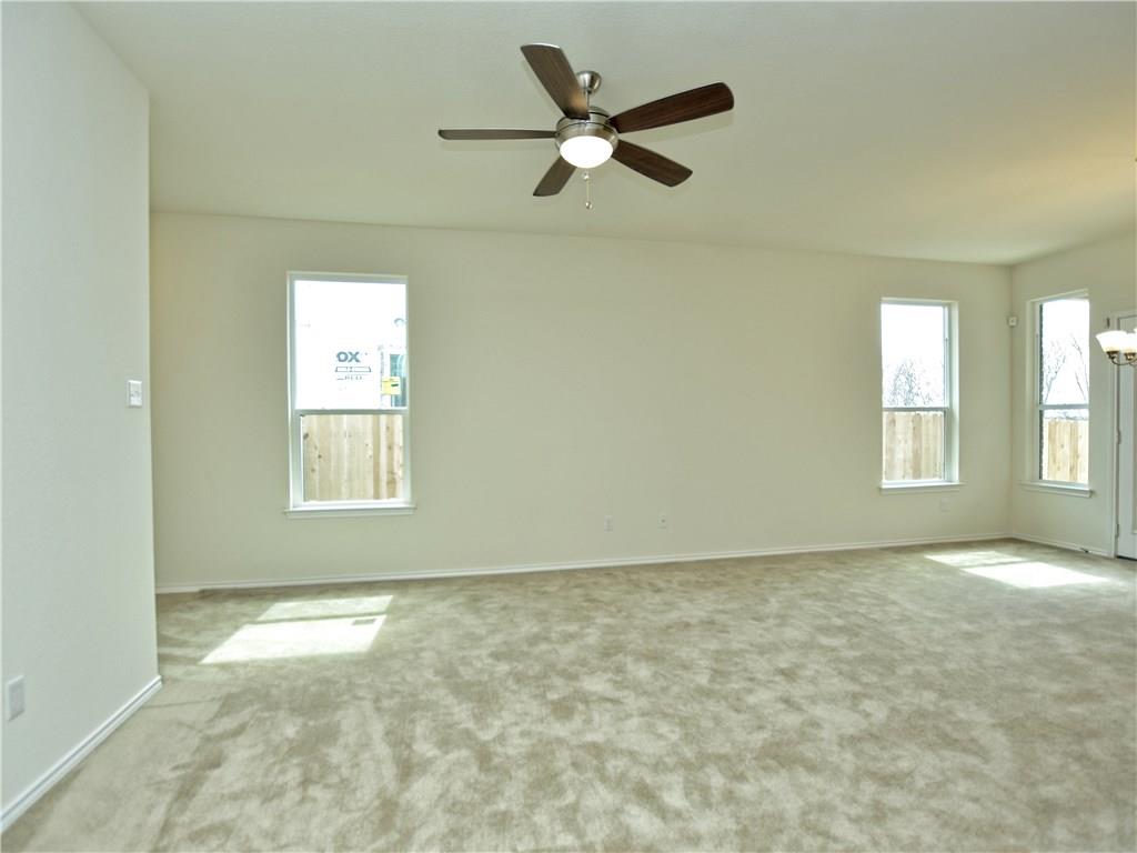 2950 Old settlers Blvd # 4, Round Rock, TX 78665
