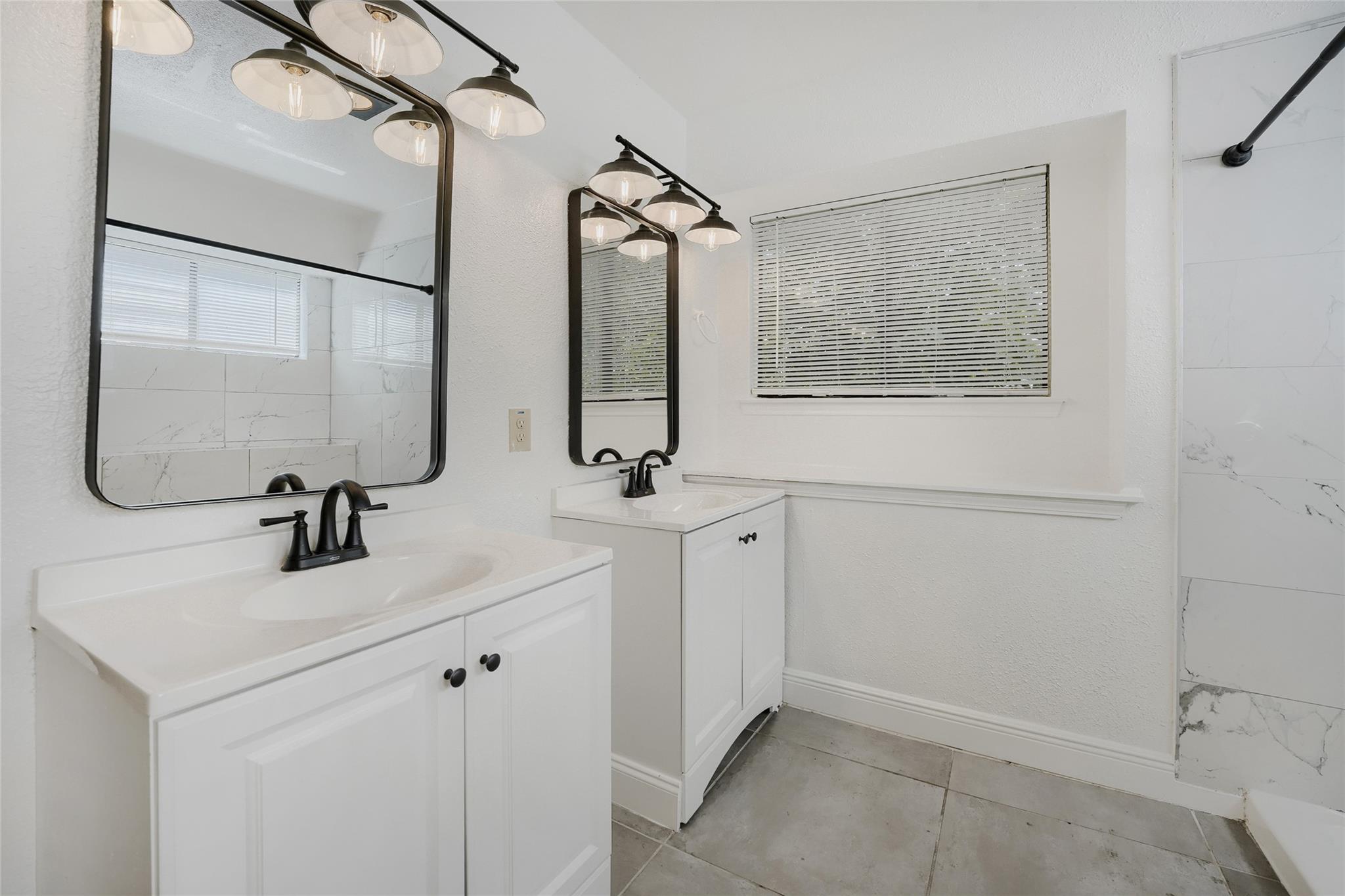14814 Endicott Dr, Austin, TX 78728