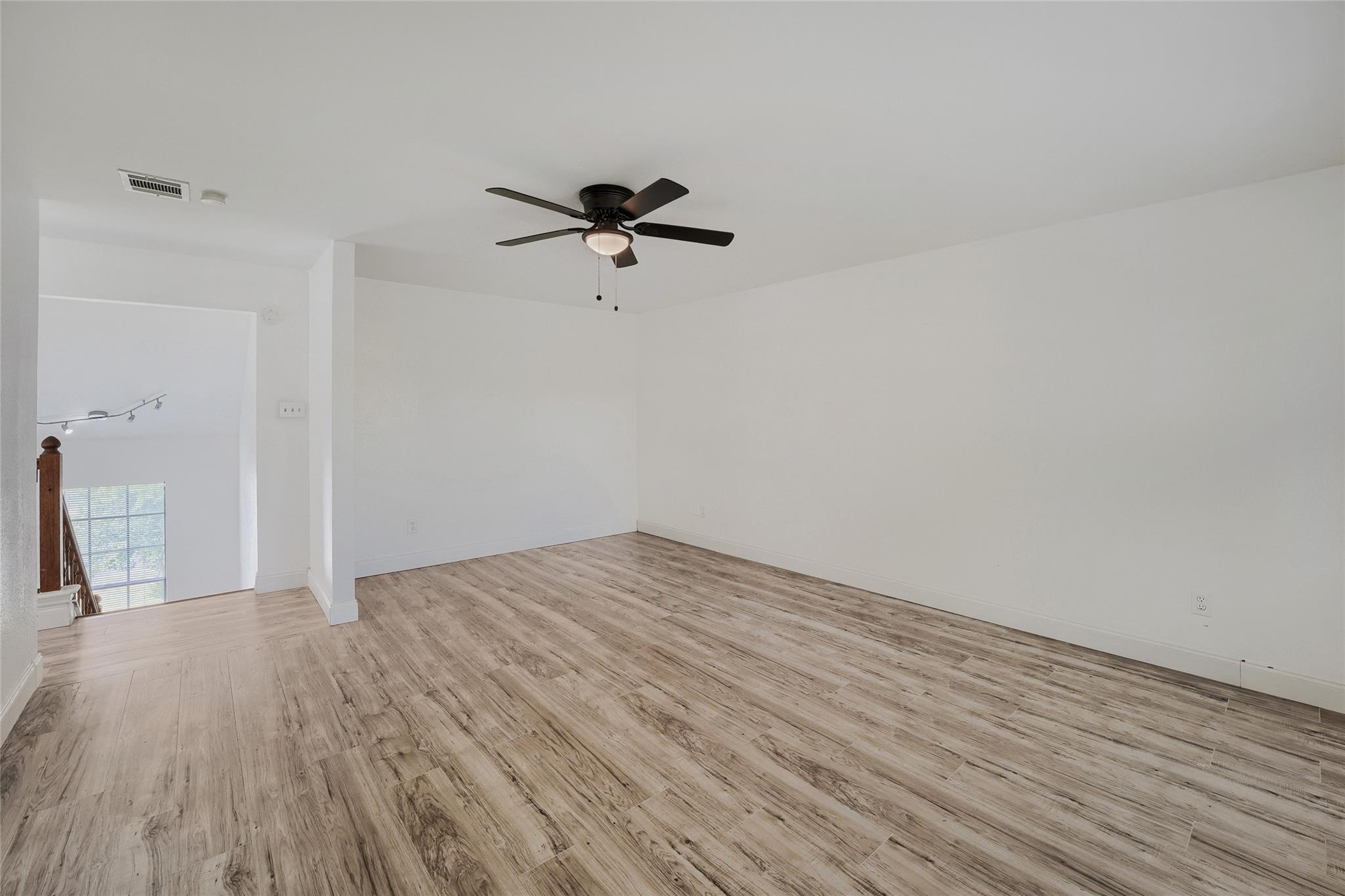 14814 Endicott Dr, Austin, TX 78728