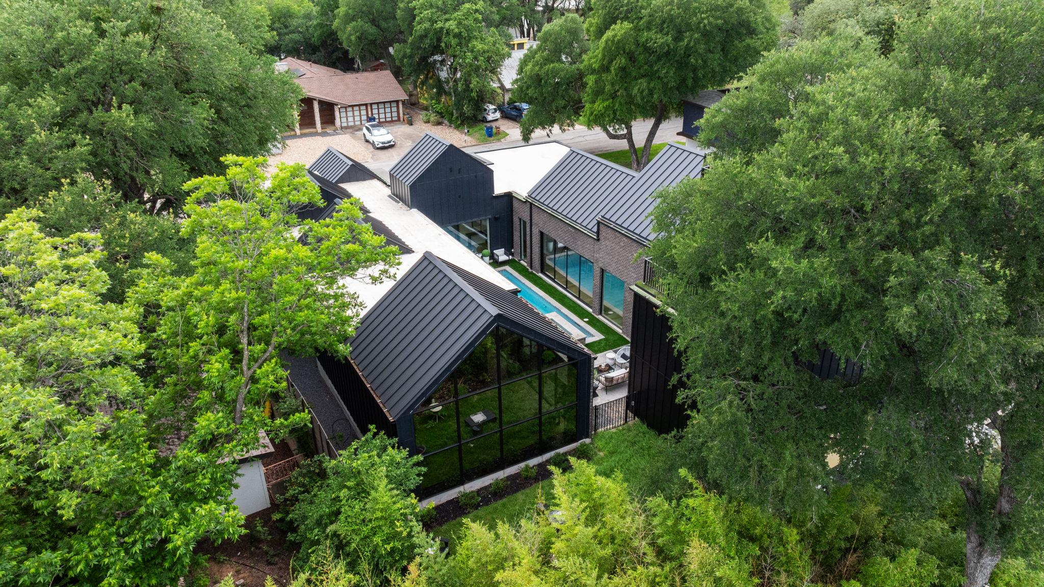 1910 Crooked Ln, Austin, TX 78741