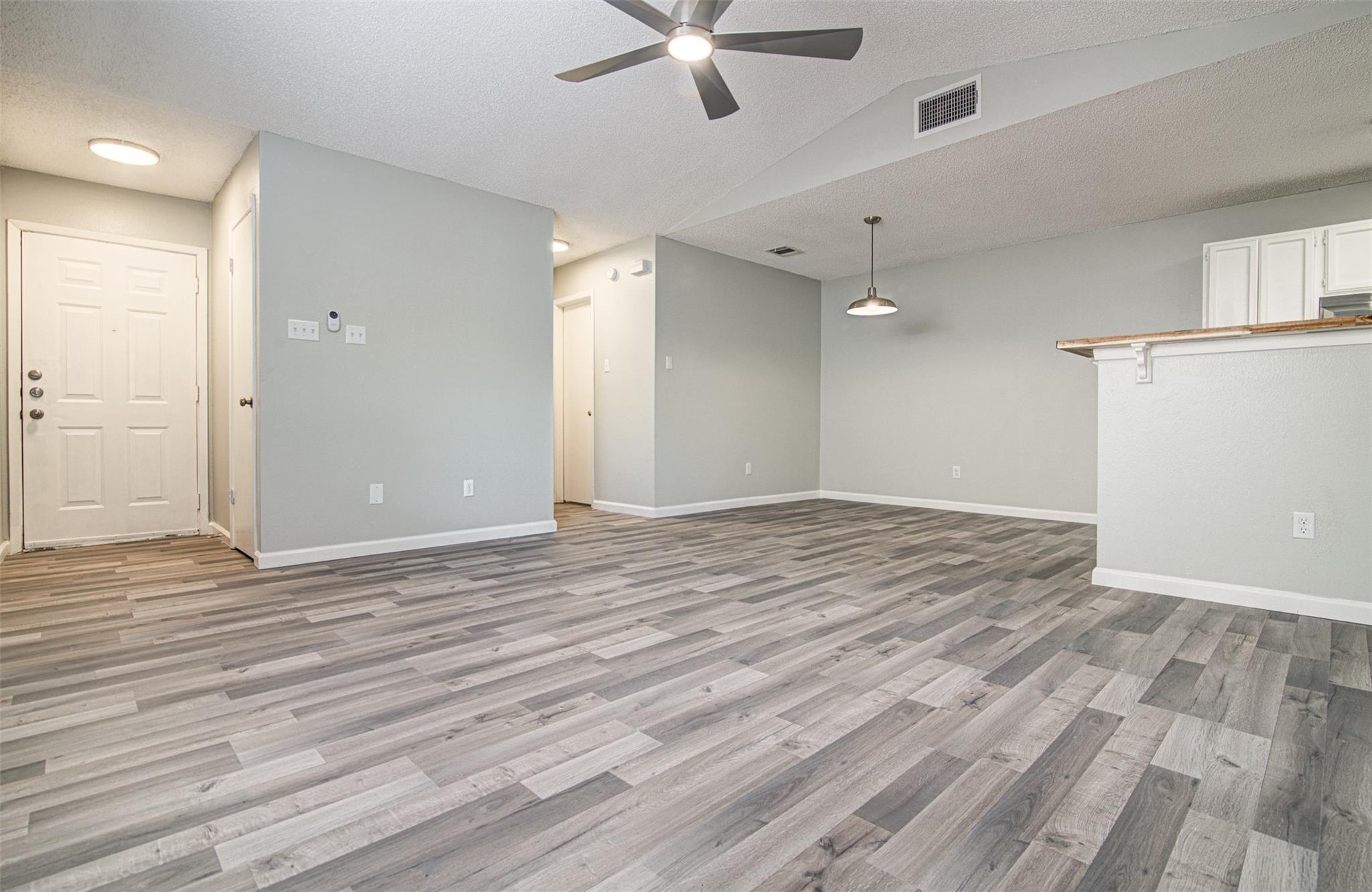 8112 West Gate Blvd # A, Austin, TX 78745