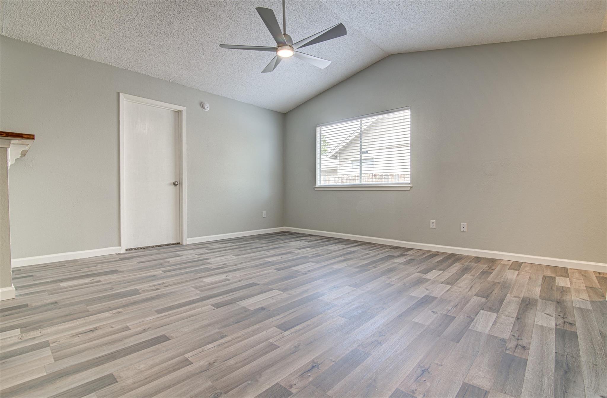 8112 West Gate Blvd # A, Austin, TX 78745