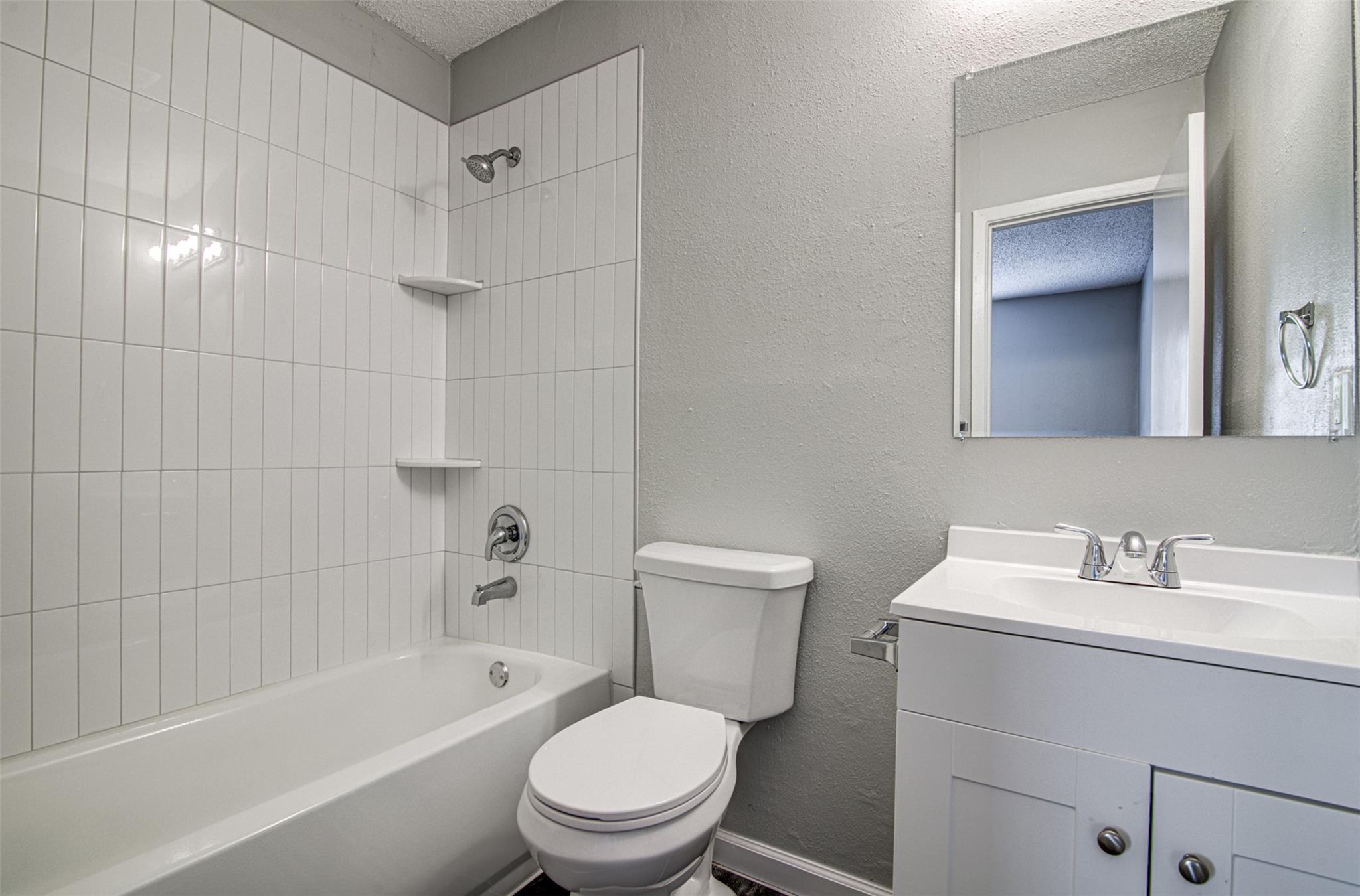 8112 West Gate Blvd # A, Austin, TX 78745