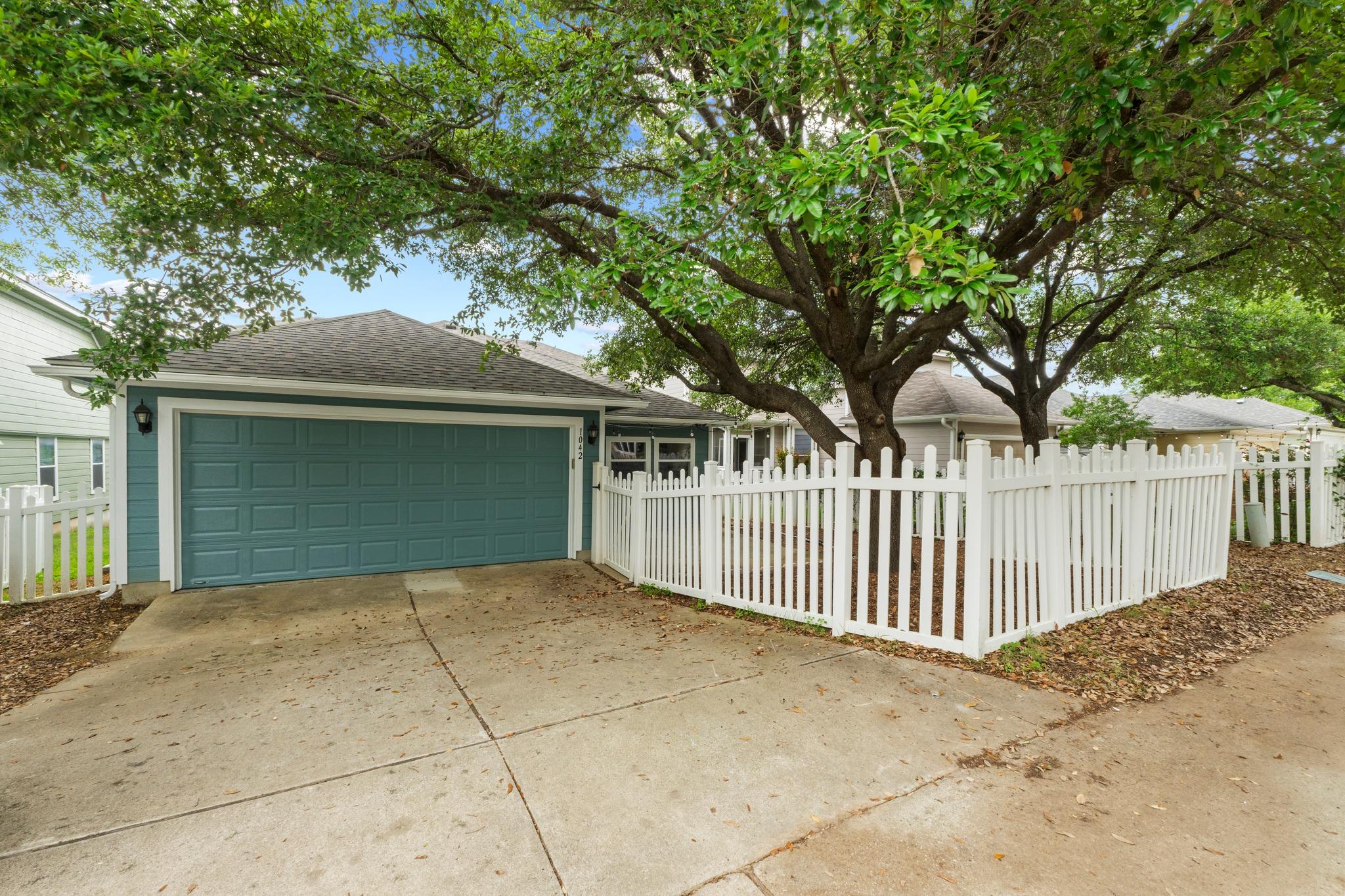 1042 Monadale Trl, Round Rock, TX 78664