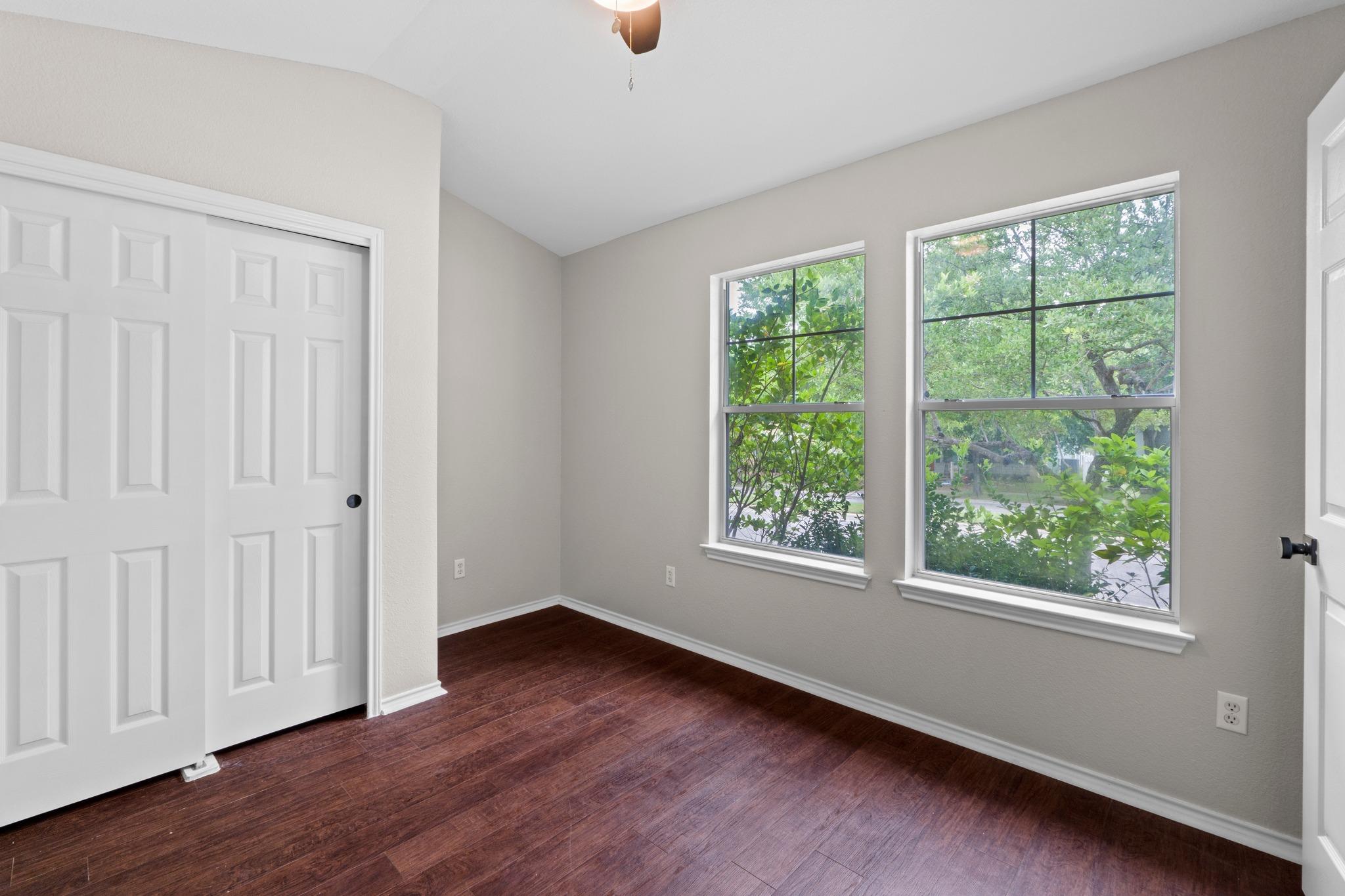 1042 Monadale Trl, Round Rock, TX 78664