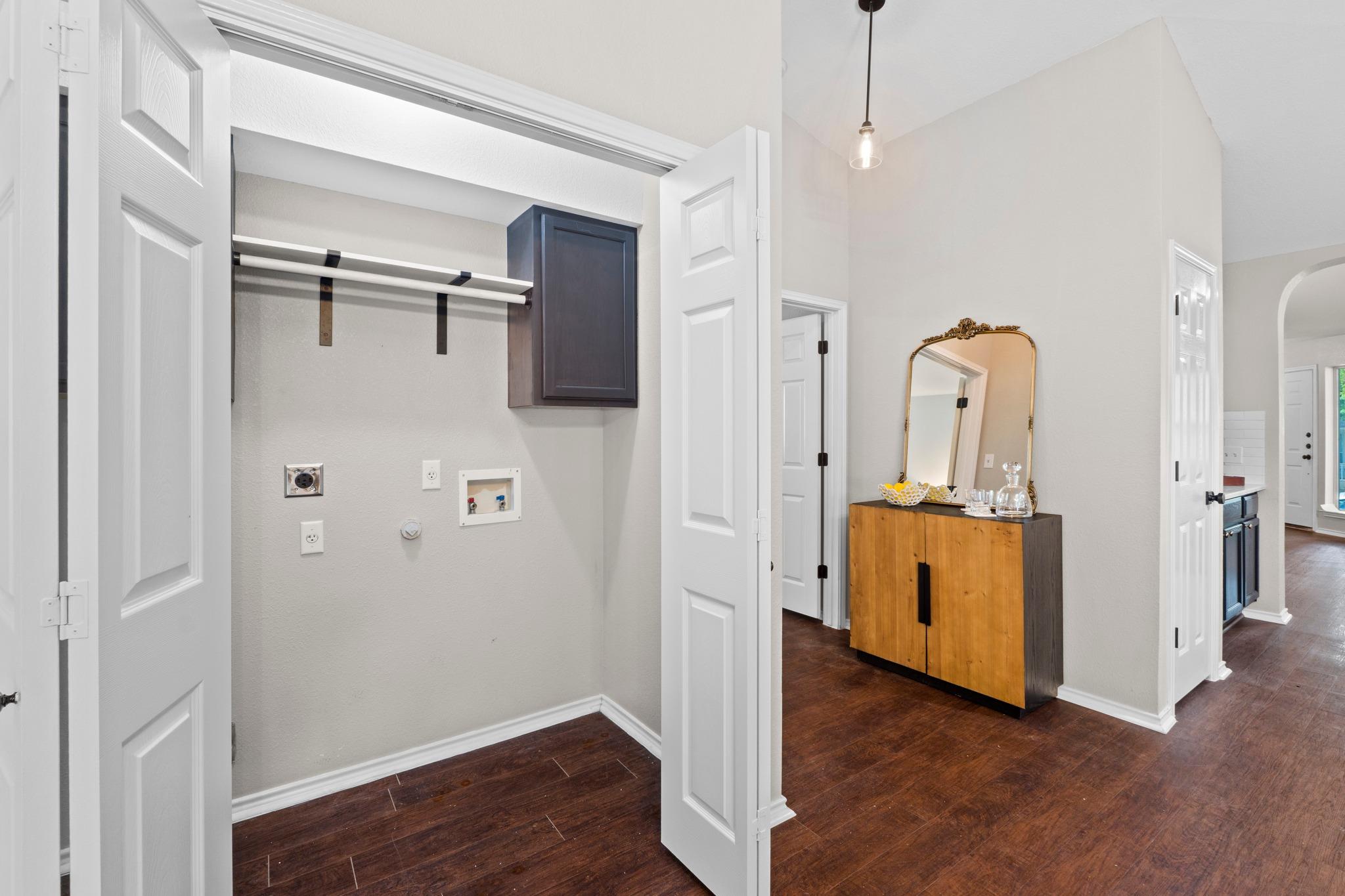 1042 Monadale Trl, Round Rock, TX 78664