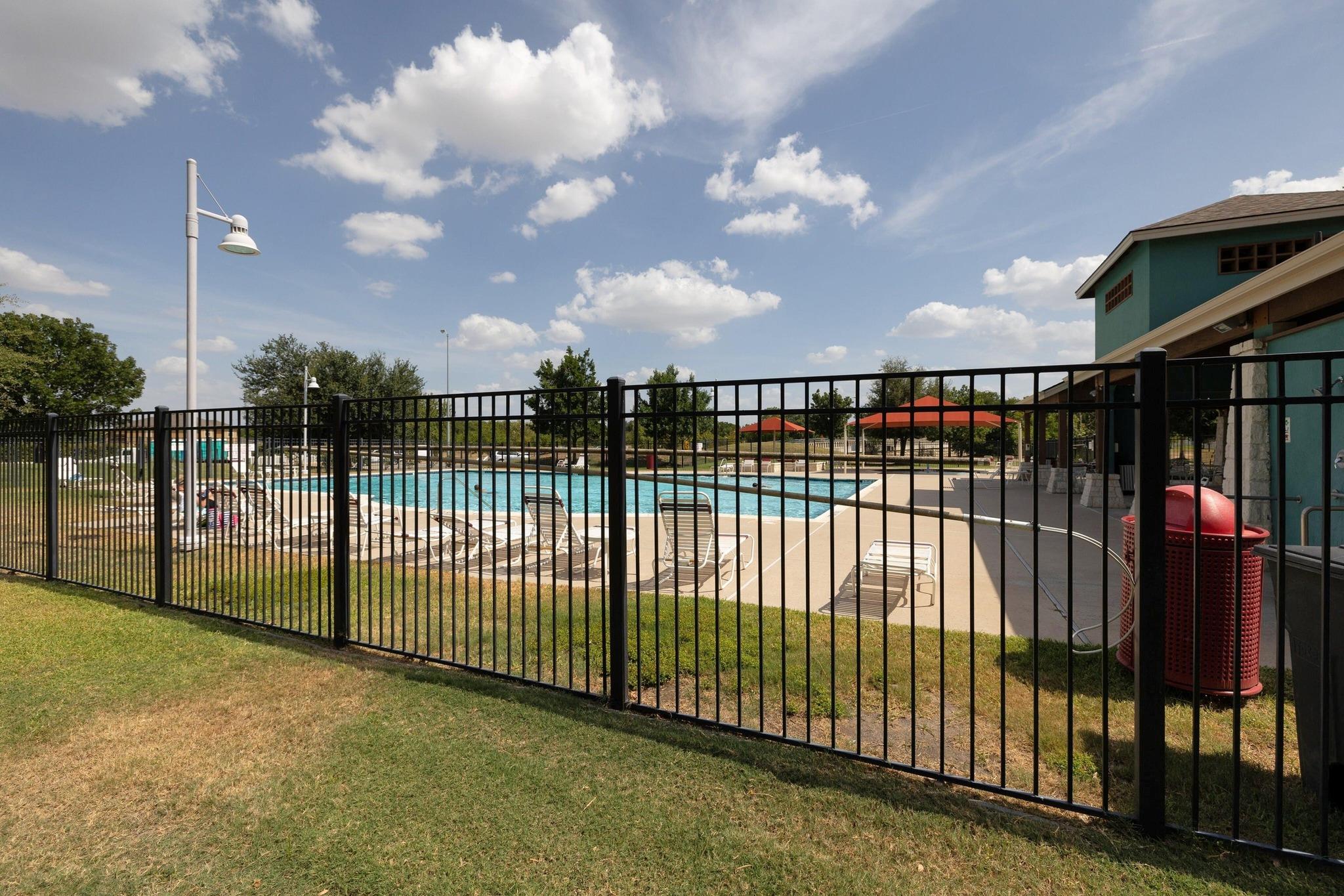 1042 Monadale Trl, Round Rock, TX 78664