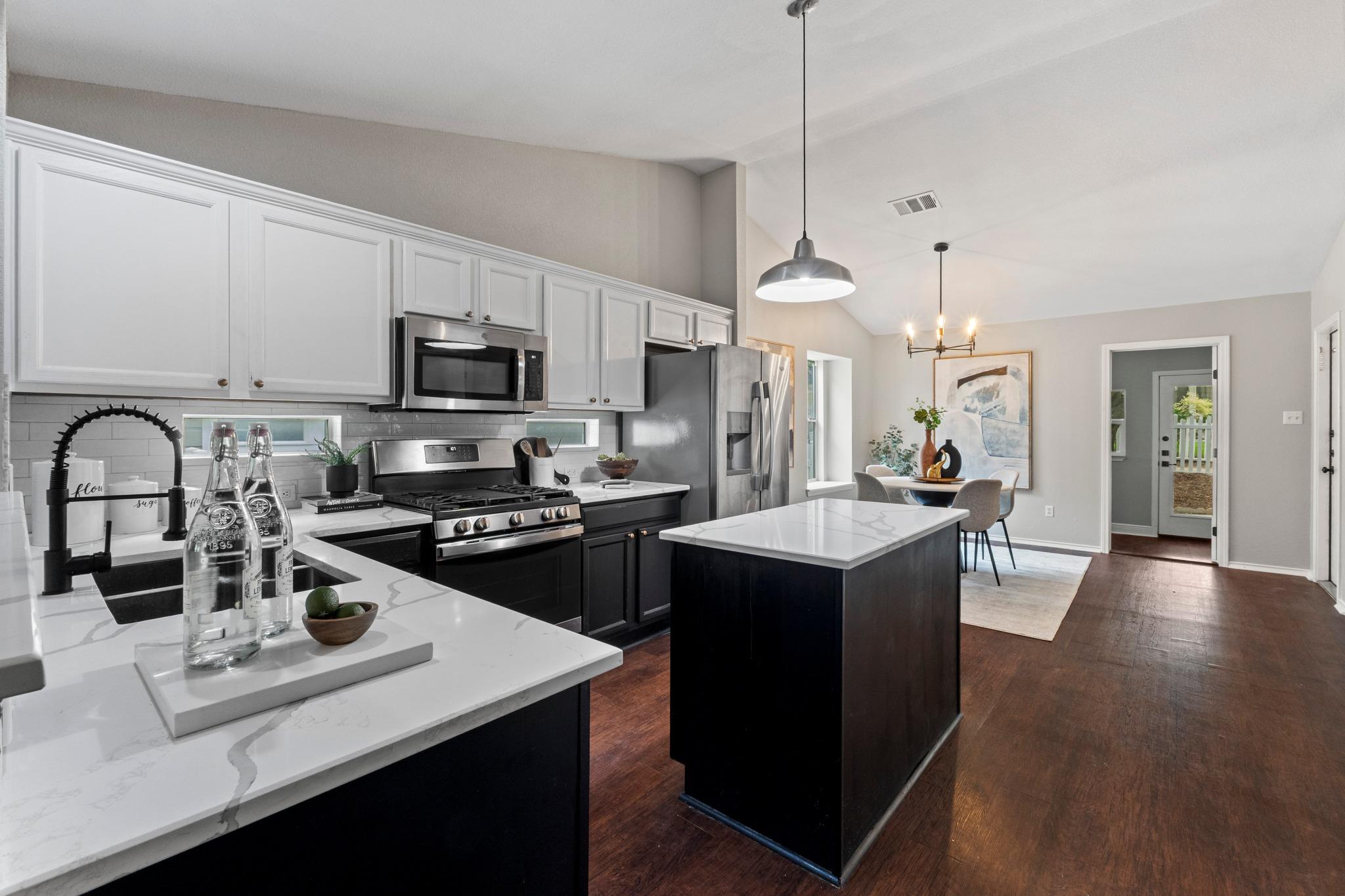 1042 Monadale Trl, Round Rock, TX 78664