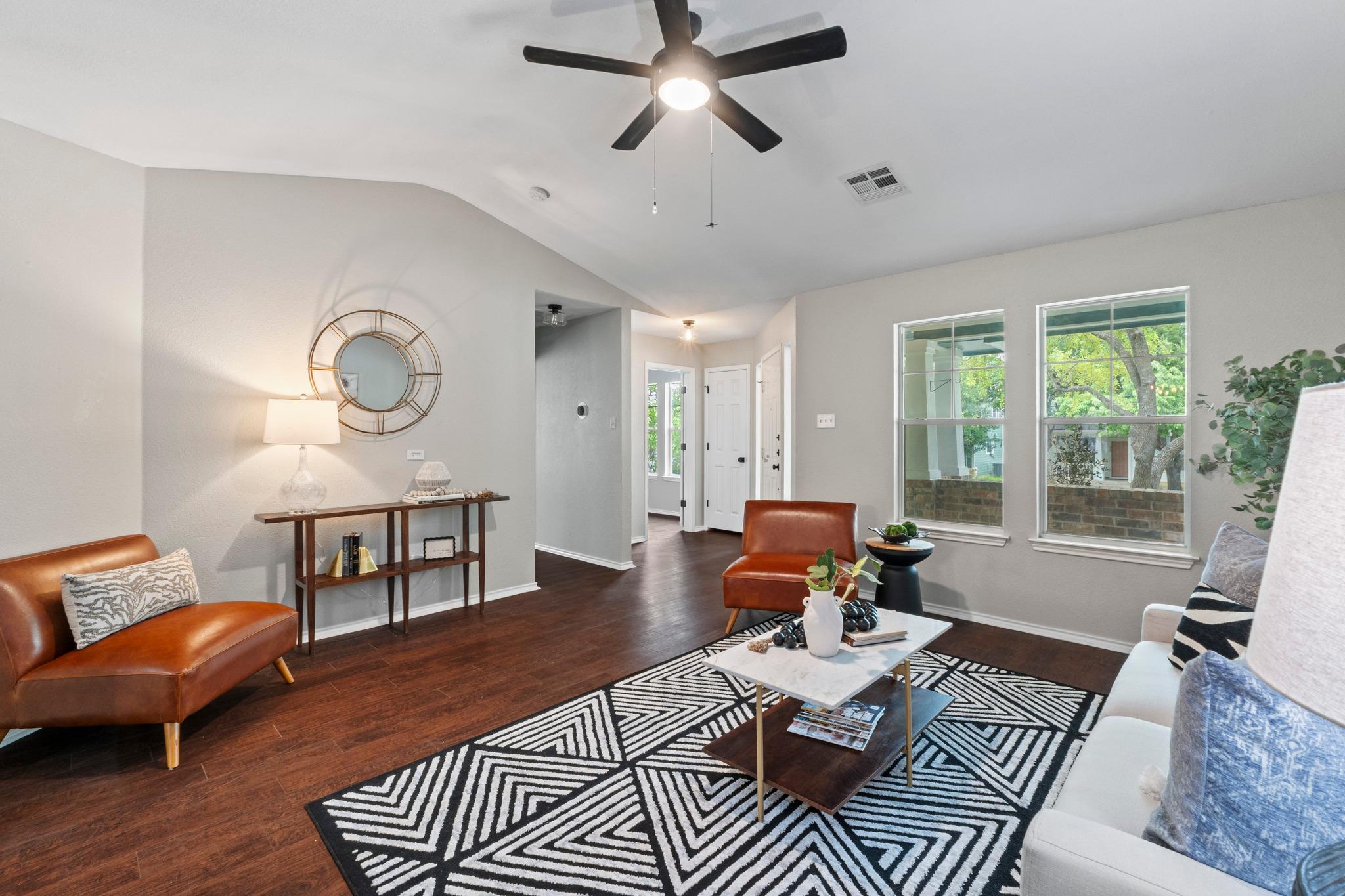 1042 Monadale Trl, Round Rock, TX 78664