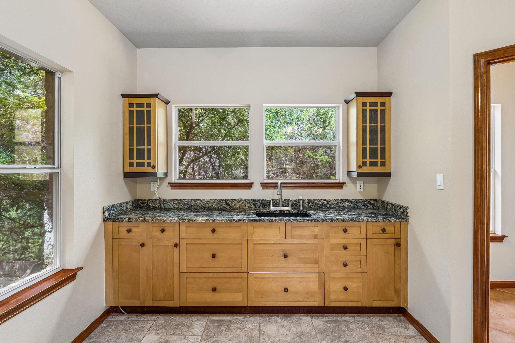 23621 Indian Divide Cv, Spicewood, TX 78669