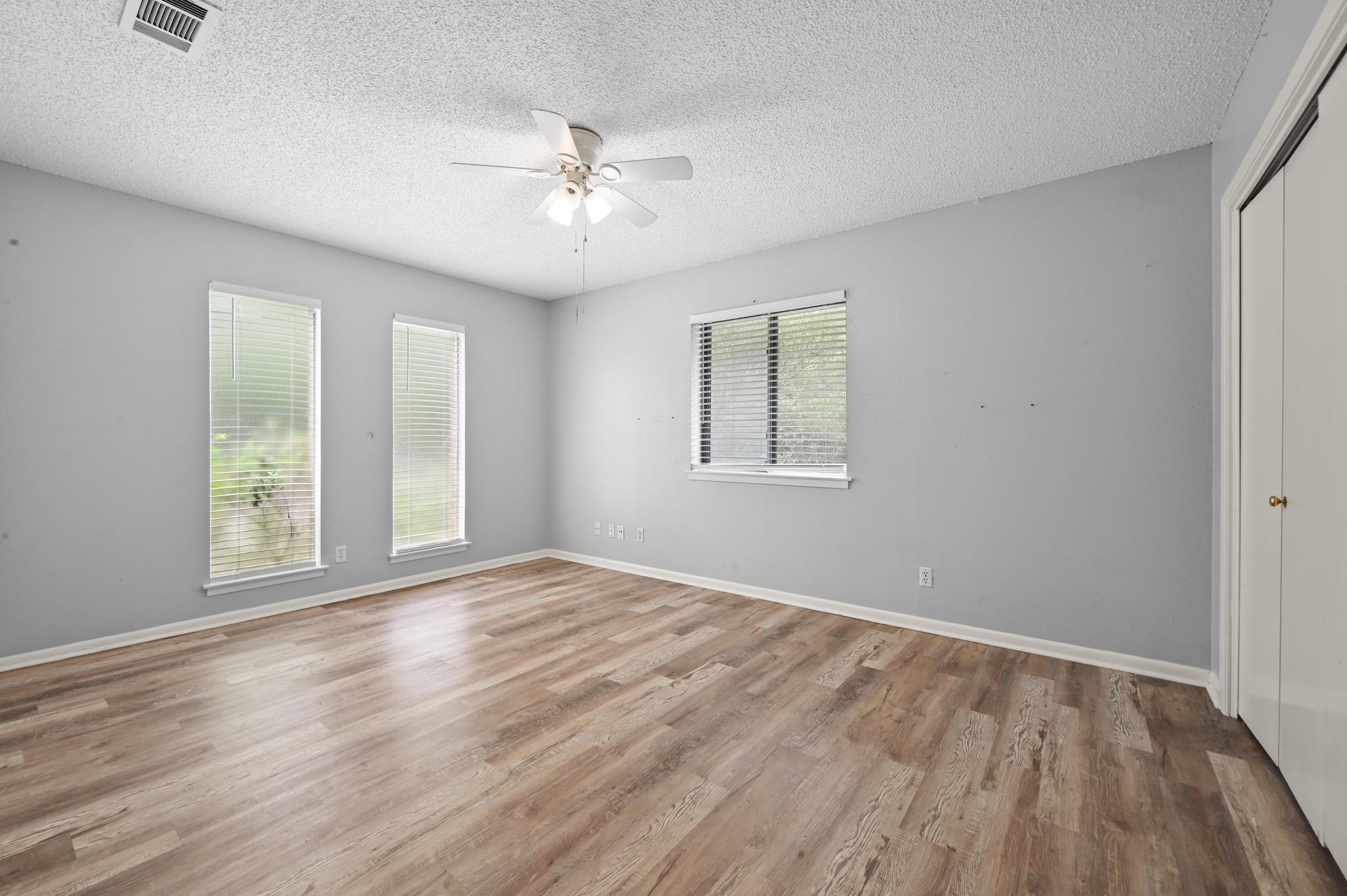8910 Little Walnut # A, Austin, TX 78758