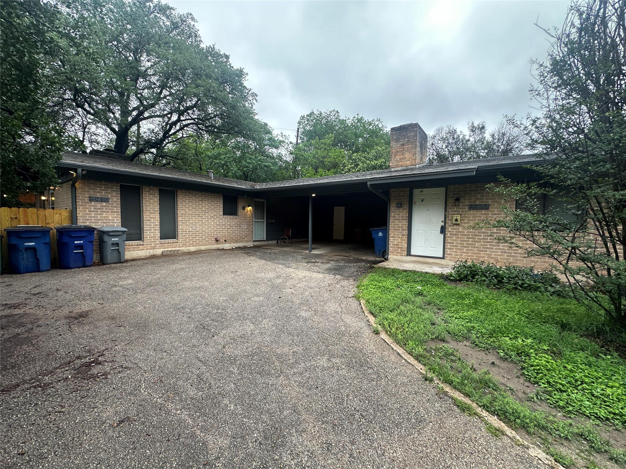 8910 Little Walnut # A, Austin, TX 78758