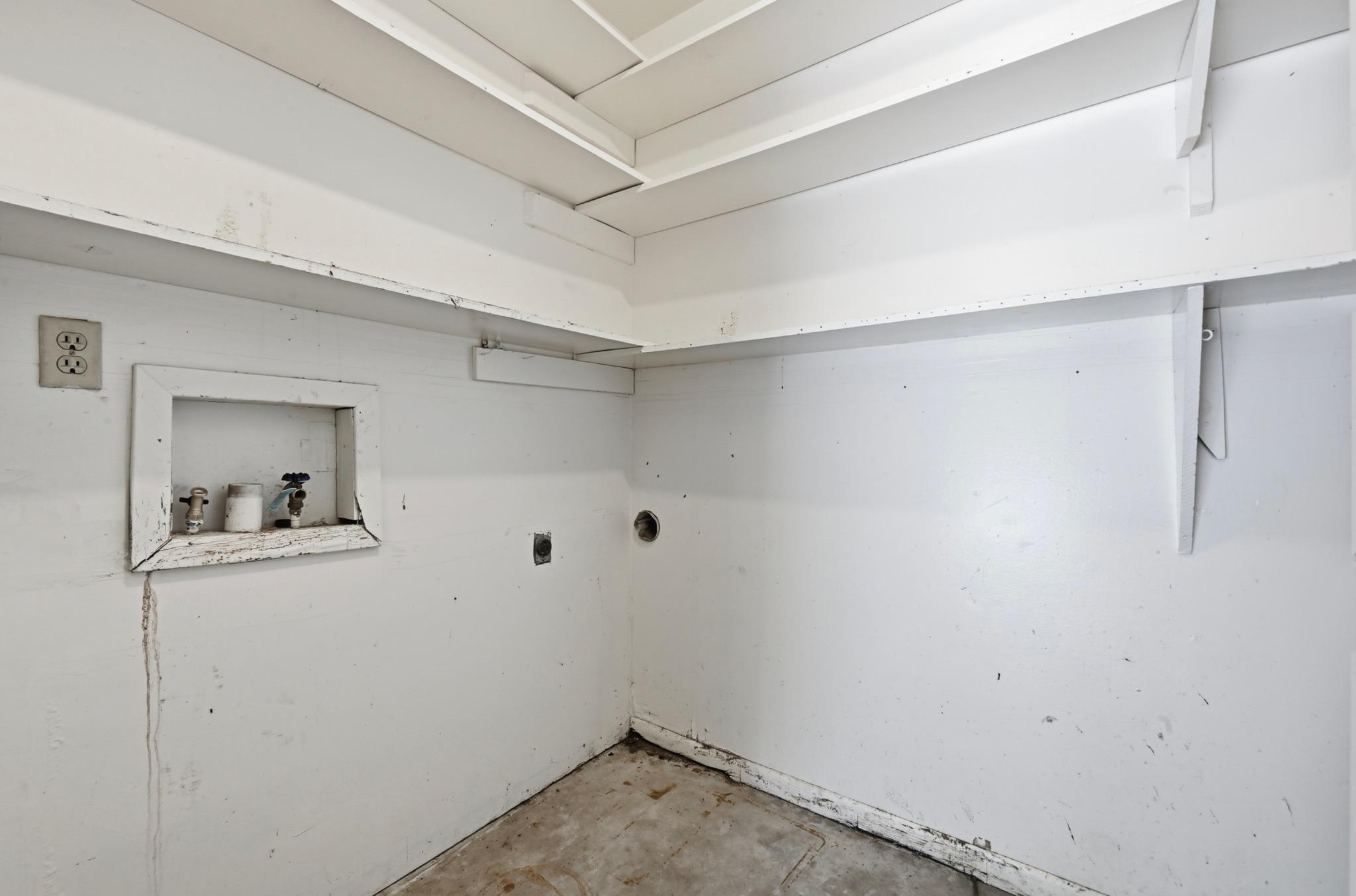 8910 Little Walnut # A, Austin, TX 78758