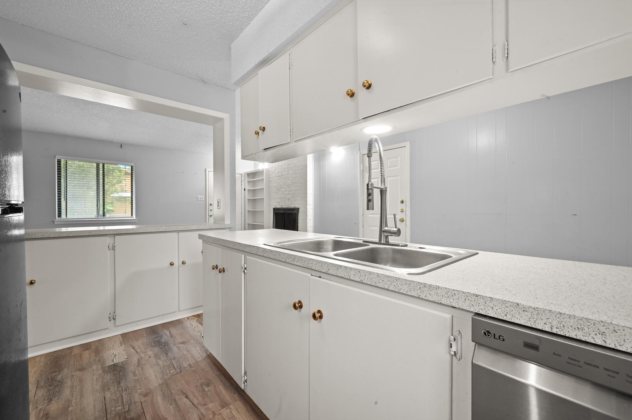 8910 Little Walnut # A, Austin, TX 78758