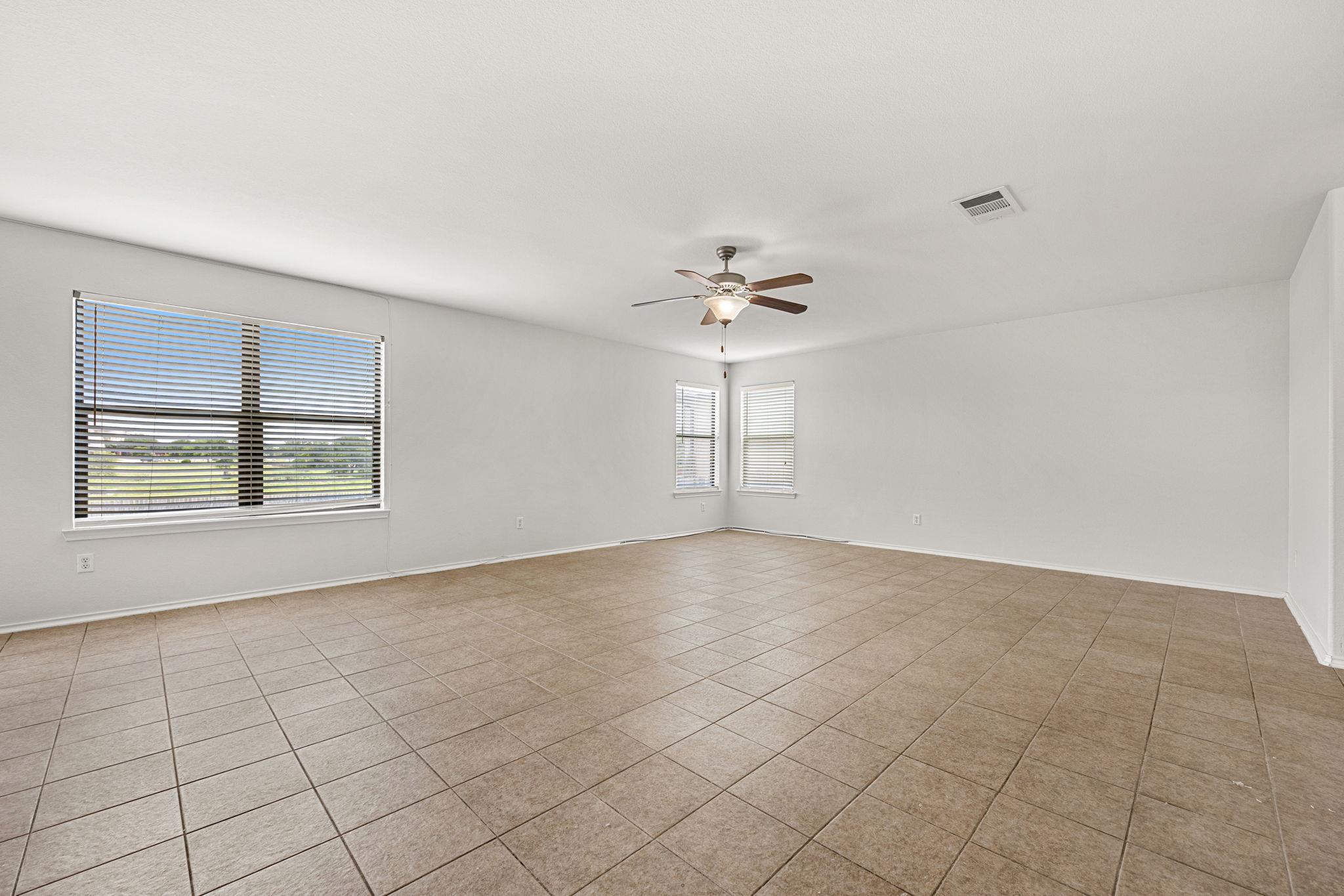 821 Tumbleweed Trl, Temple, TX 76502