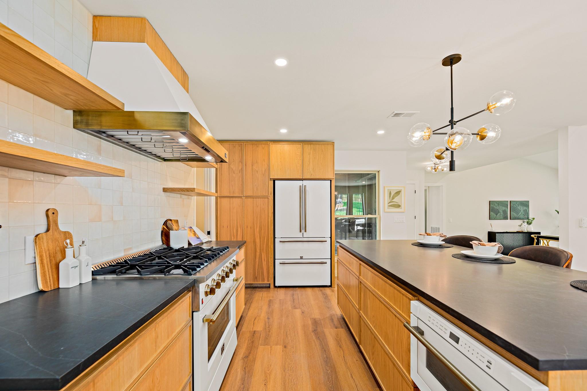 7906 Havenwood Dr, Austin, TX 78759