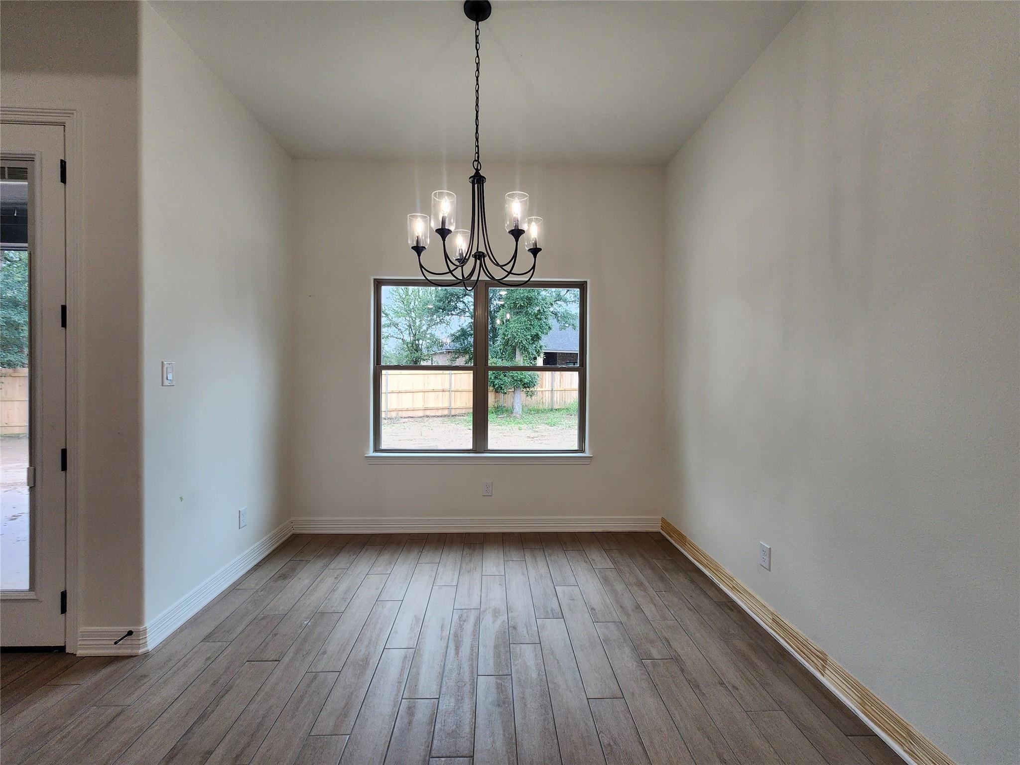 813 Golden Eagle Cv, Salado, TX 76571