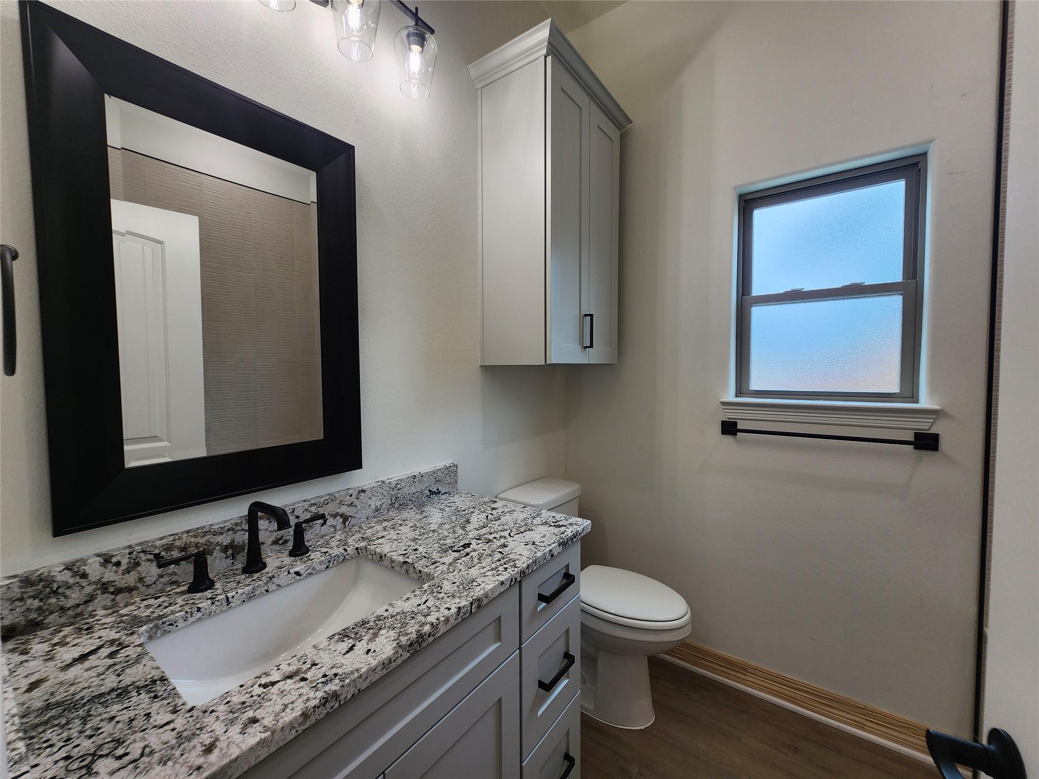 813 Golden Eagle Cv, Salado, TX 76571
