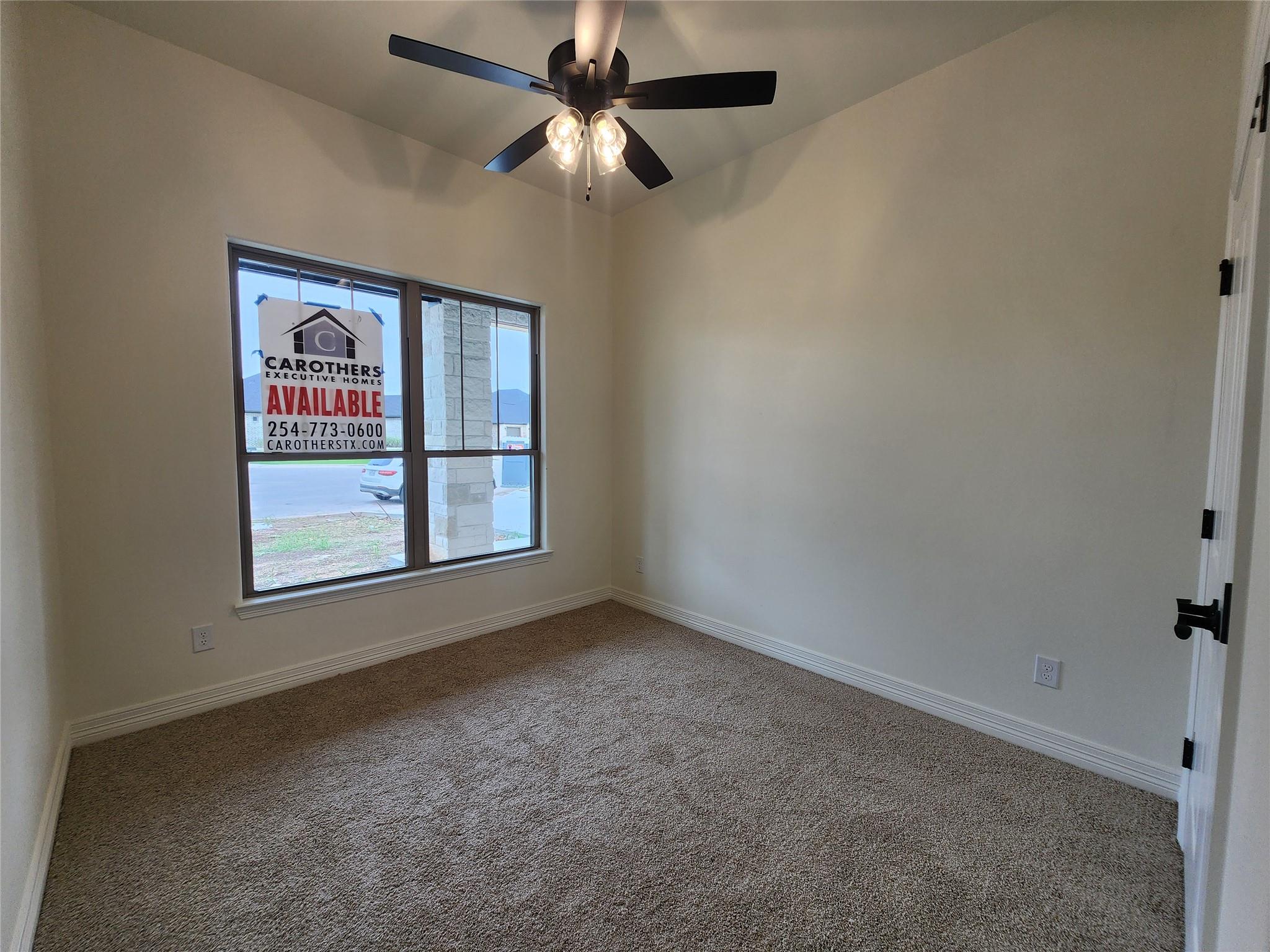 813 Golden Eagle Cv, Salado, TX 76571