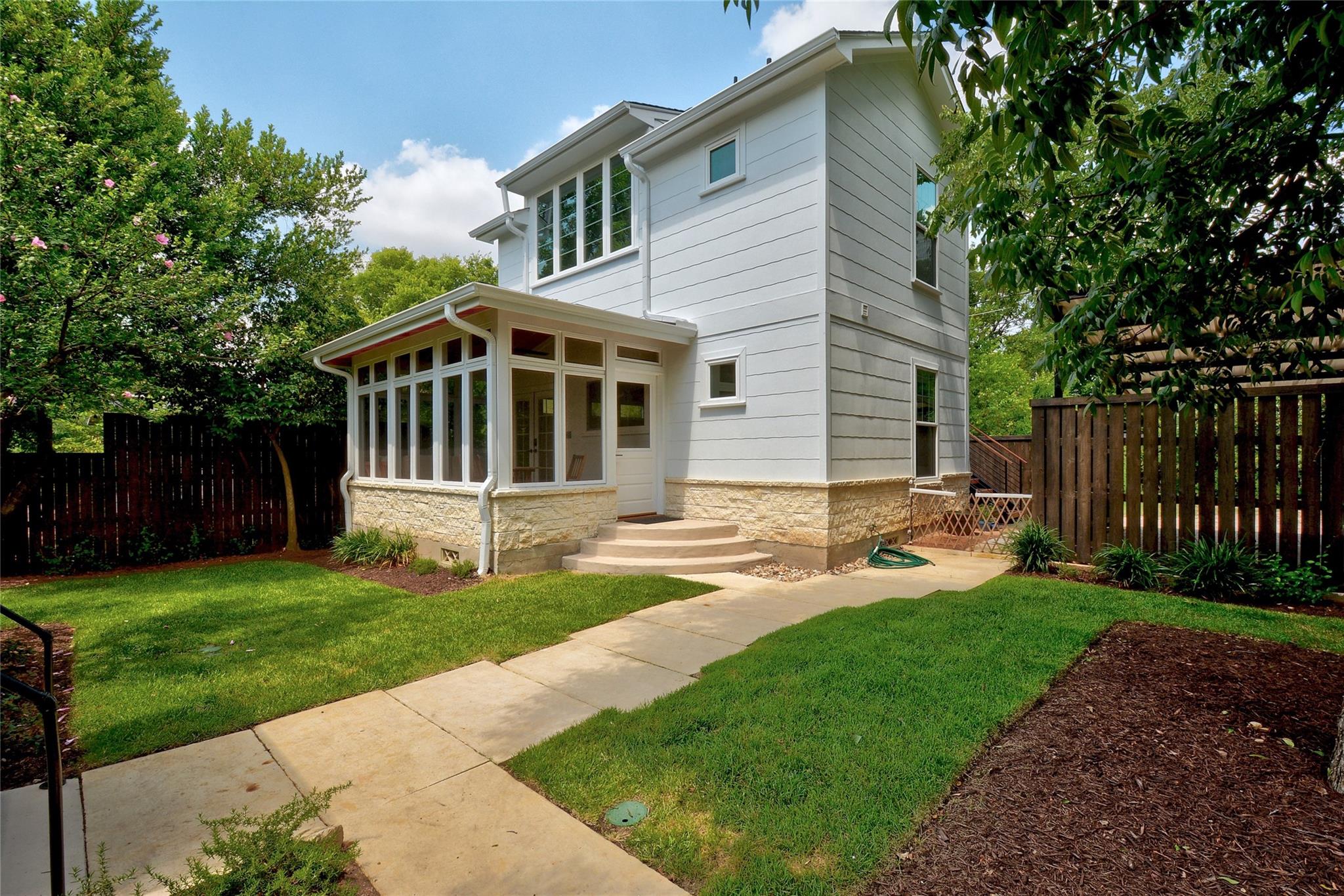 4518 Red River St # C, Austin, TX 78751
