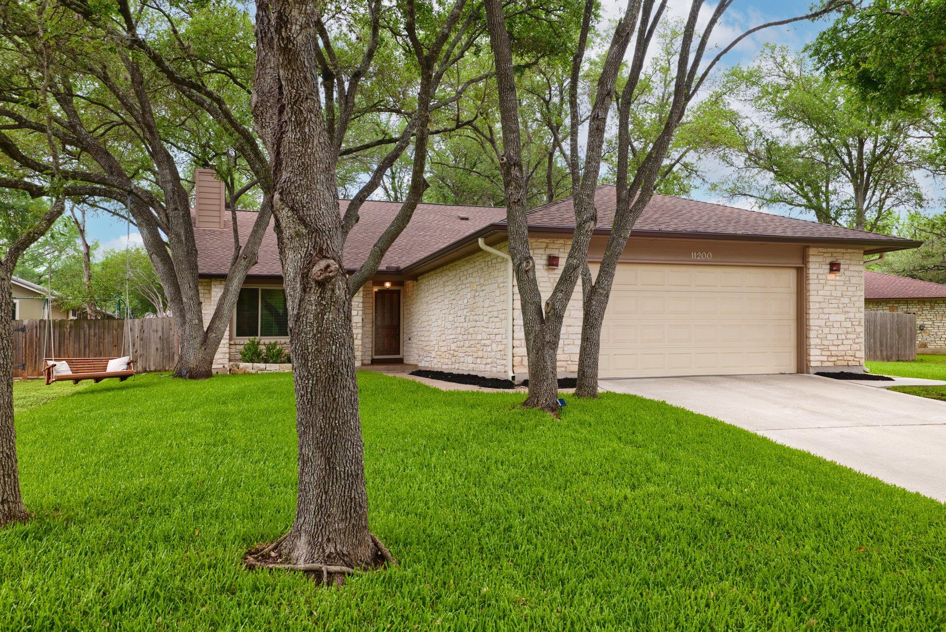 11200 Stormy Ridge Rd, Austin, TX 78739